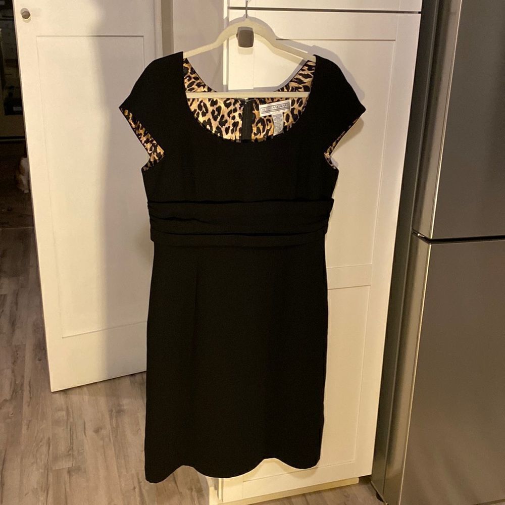 Jessica Howard Open Neckline Dress with Leopard detail inside of Lining